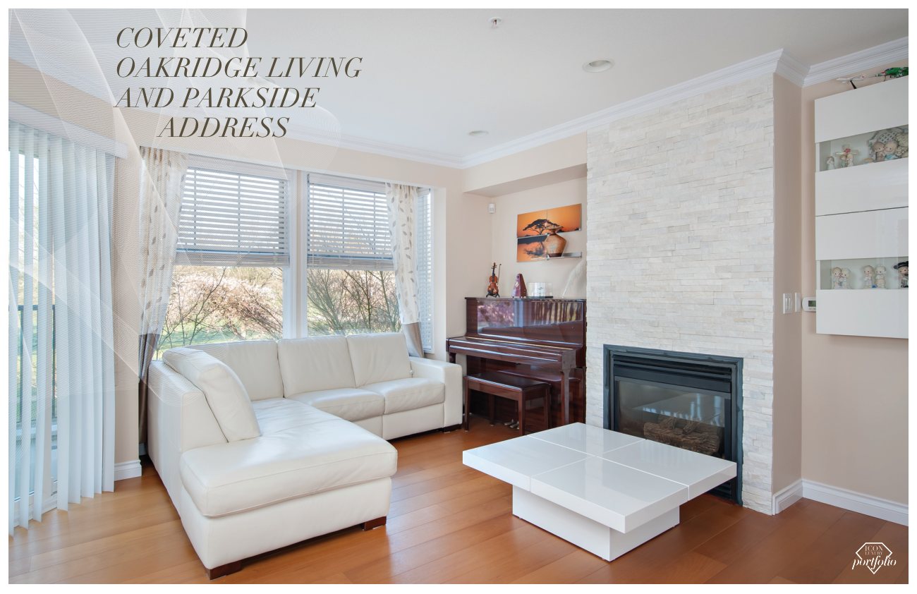 Listing brochure spread, Ash Street interior